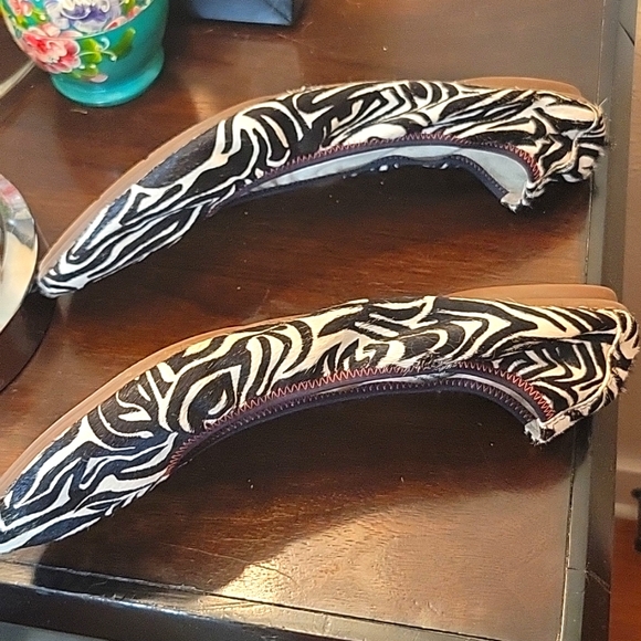 Zebra Chaste Ballet Flat calf hair - Picture 5 of 6